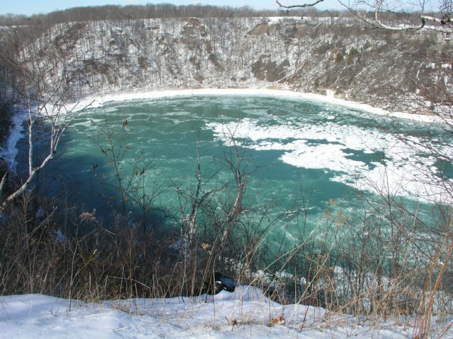 febniagarawhirlpoolinniagarafalls.jpg