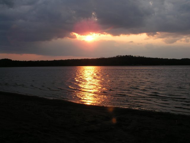 julsunsetatpollylake.jpg