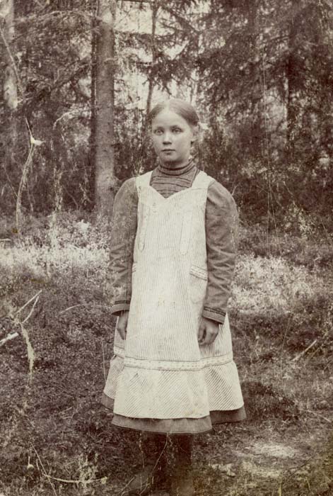 1918_c_HalmeMartta_Eps4990_photo_cropped_unedited