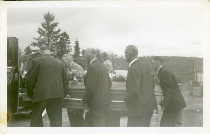 1952_Halme_E4990_photo_reverse_010