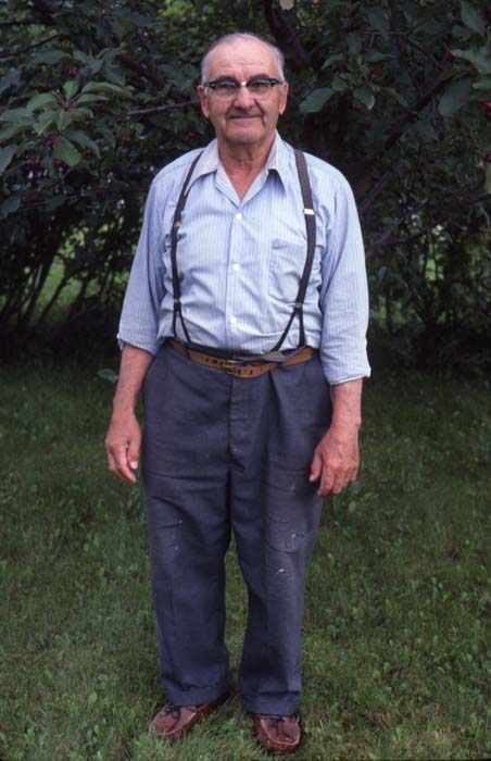1980_c_HalmeToivo_E4990_slide_nf