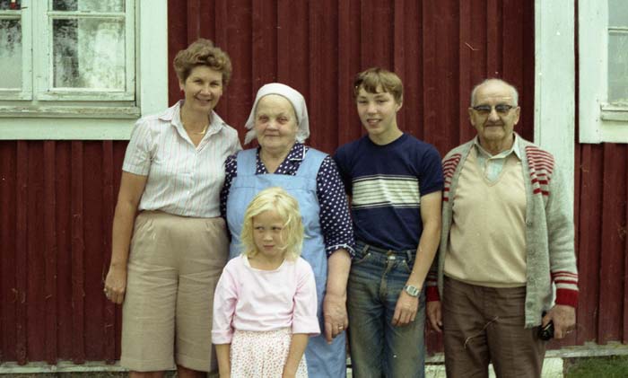 1985_c_Bosnich_Finland_51005_E4990_negative012