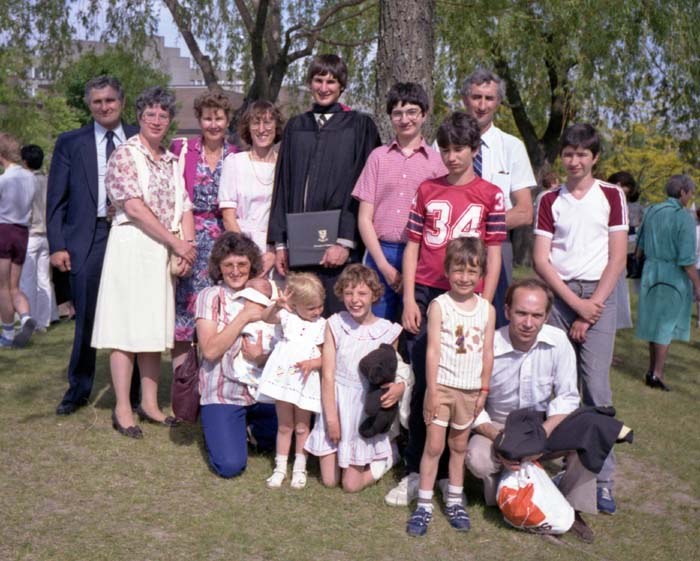 1985_c_Bosnich_Grad_E4990_negative002