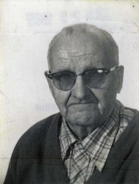 1985_c_HalmePassport_E4990_photo044