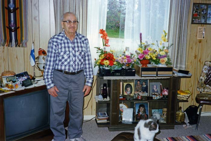 1990_BosnichCol_E4990_photo_046