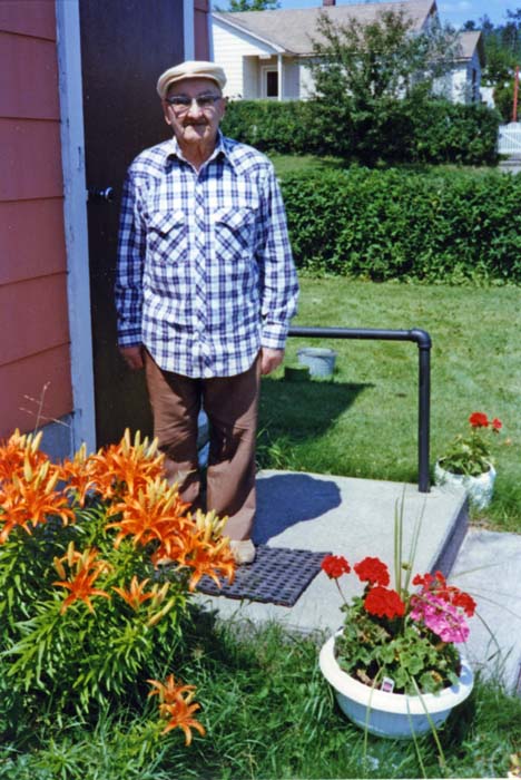 1990_BosnichCol_E4990_photo_049