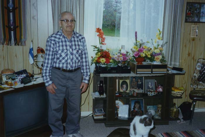 1990_BosnichCol_E4990_photo_originalnocolcor083